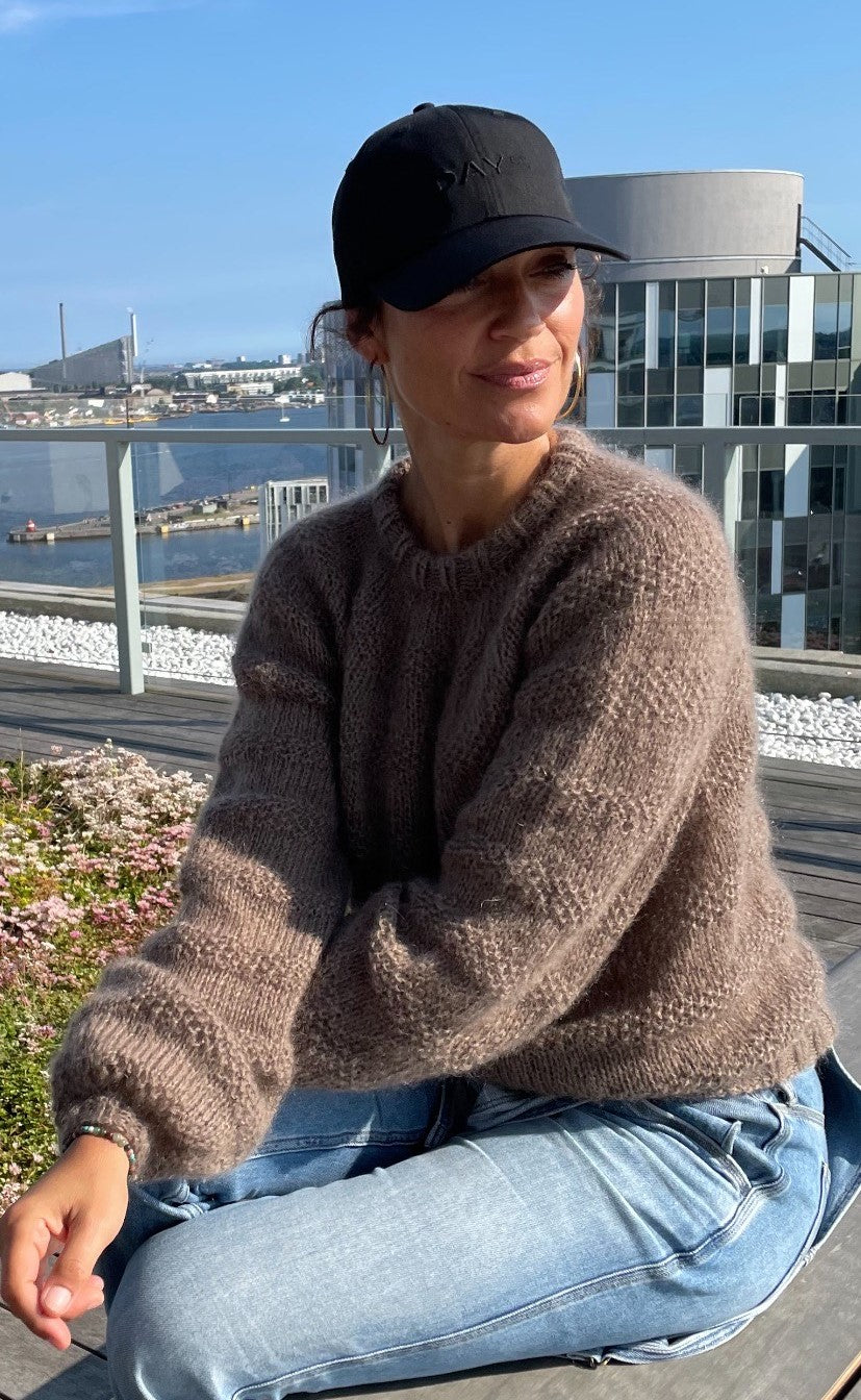 KAMILLA VOKSENSWEATER - NORSK